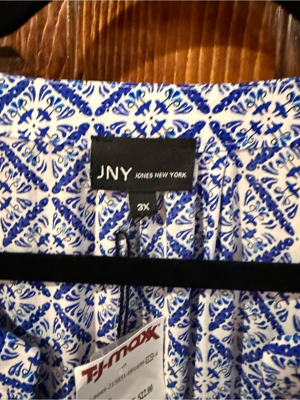 JNY Collection Blue & White Printed Women's Tunic - Picture 6 of 9